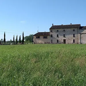 Casa di campagna San Pietro Lt App 3, Castel Goffredo